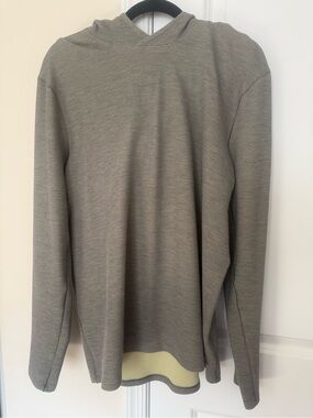 lululemon athletica Men's Hoodie - Taupe